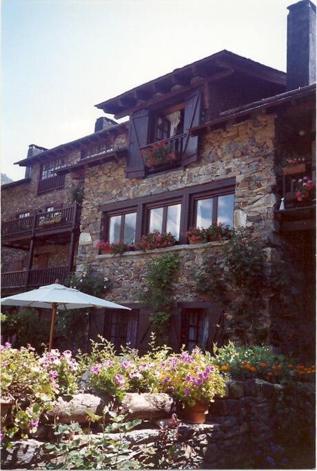 Place Of Charm And Tranquility Hut7558 Ordino Bagian luar foto